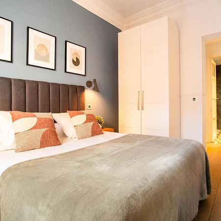 Apartmán Apolo En Madrid Exteriér fotografie